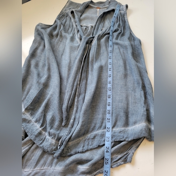 Free People Tie Neck High-Low Top Blue XS - Picture 5 of 8